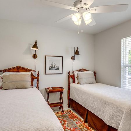 The Palm Bay St Louis Home - Walk To Beach! Waveland Dış mekan fotoğraf