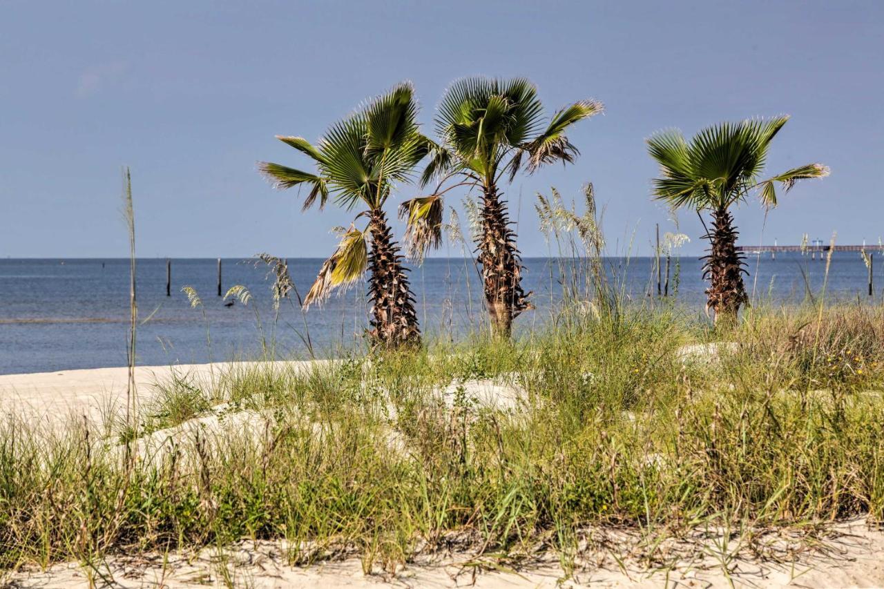 The Palm Bay St Louis Home - Walk To Beach! Waveland Dış mekan fotoğraf